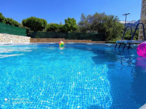 Traditional Villa in Pemonia